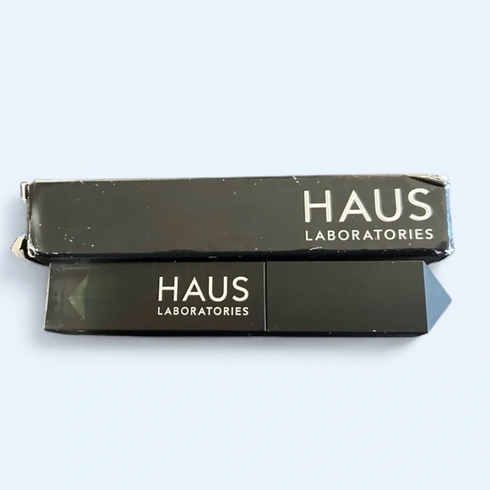 HAUS LABORATORIES Glam Attack Liquid Powder Shimmer Eyeshadow – Biker - NEW